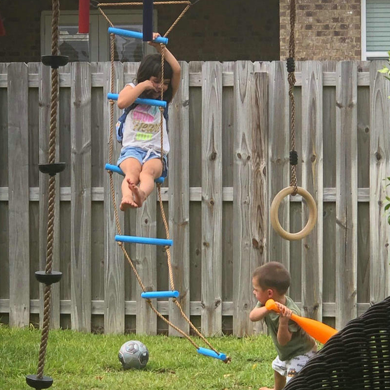 Escada de escalada arco-íris para crianças